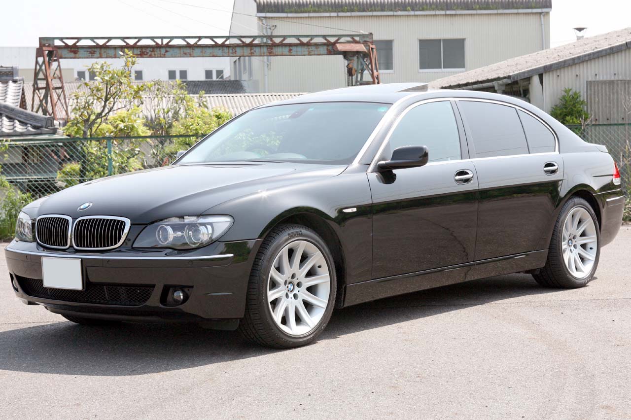 滋賀県中古車 BMW 7シリーズ 750Li シアターパッケージ