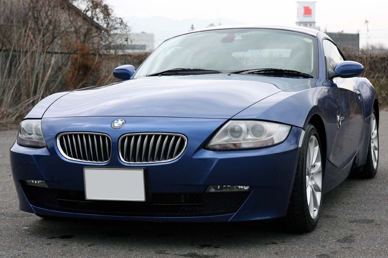 滋賀県中古車　BMW Z4 クーペ　3.0si