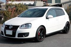 滋賀県中古車　フォルクスワーゲン ゴルフ GTI