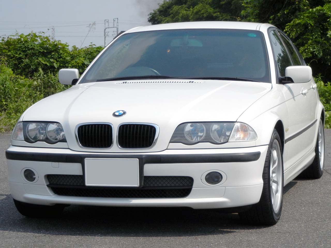 滋賀県中古車　BMW 3シリーズ 318i　Mスポーツ