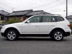 滋賀県中古車　BMW X3 2.5si 4WD