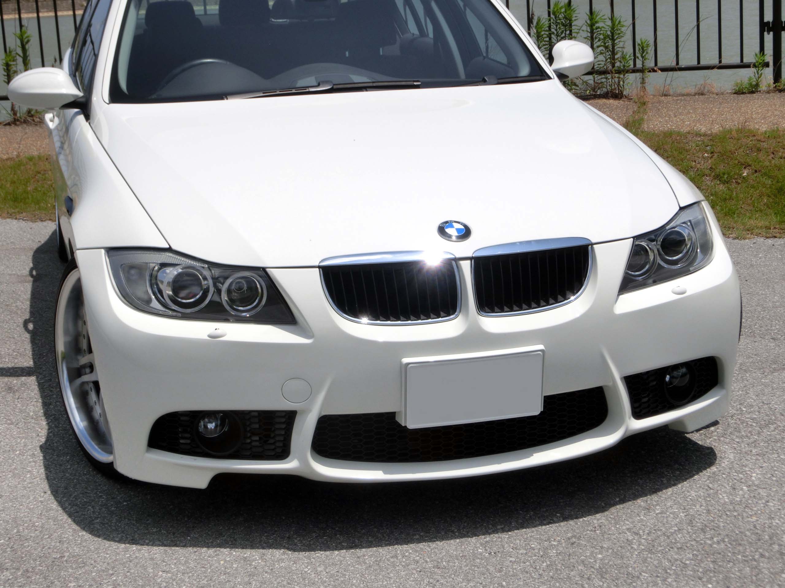 滋賀県中古車 BMW 3シリーズ 320i ハイライン