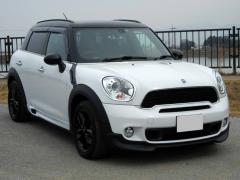 滋賀県中古車　BMW MINI クーパーＳクロスオーバー　