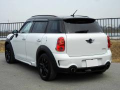 滋賀県中古車　BMW MINI クーパーＳクロスオーバー　