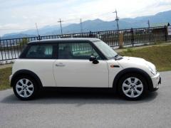 滋賀県中古車　BMW MINI クーパー