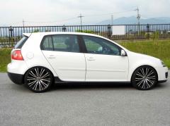 滋賀県中古車　フォルクスワーゲン ゴルフ ＧＴＩ