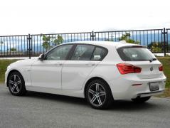 滋賀県中古車　BMW 1シリーズ 120i スポーツ