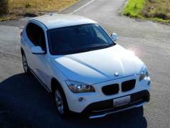 滋賀県中古車　BMW X1 sDrive 18i