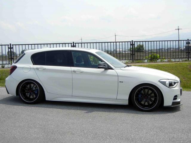 滋賀県中古車　BMW 1シリーズ M135i