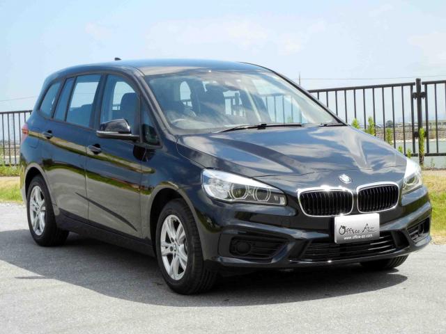 滋賀県中古車　BMW 2シリーズ 218i グランツアラー