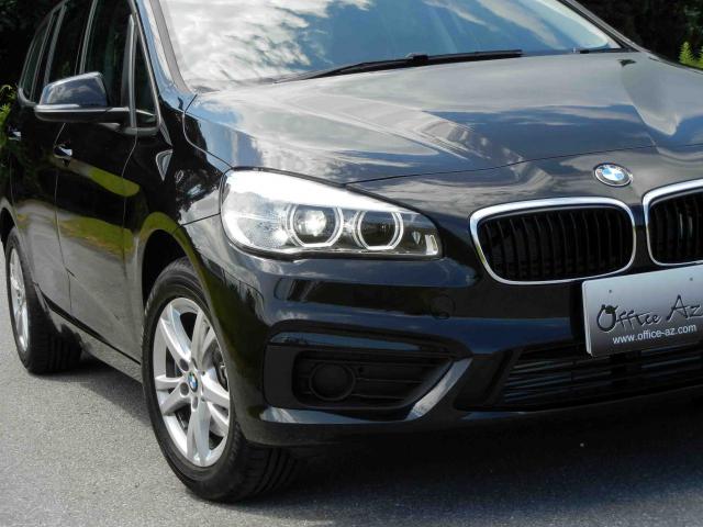 滋賀県中古車　BMW 2シリーズ 218i グランツアラー