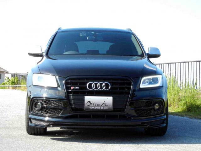 滋賀県中古車　アウディ SQ5 ベースグレード