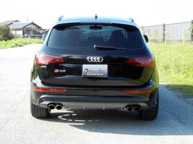 滋賀県中古車　アウディ SQ5 ベースグレード