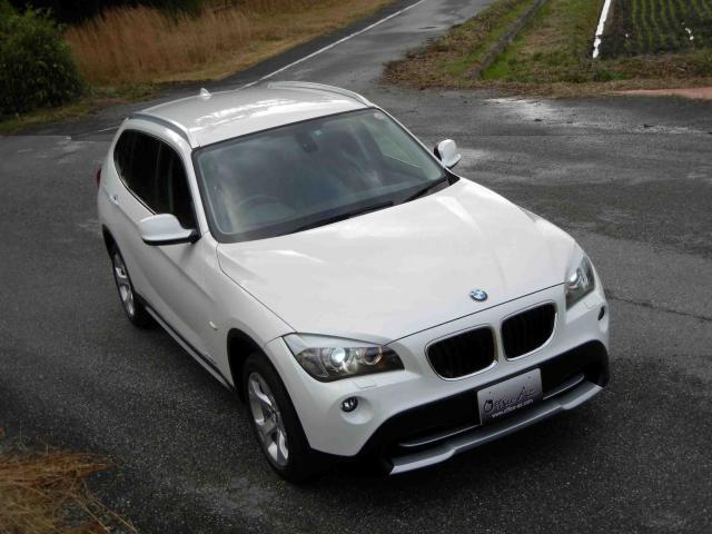 滋賀県中古車　BMW X1 xDrive20i