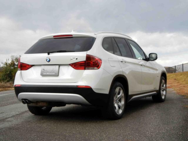 滋賀県中古車　BMW X1 xDrive20i