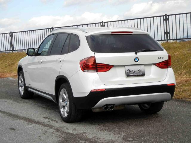 滋賀県中古車　BMW X1 xDrive20i