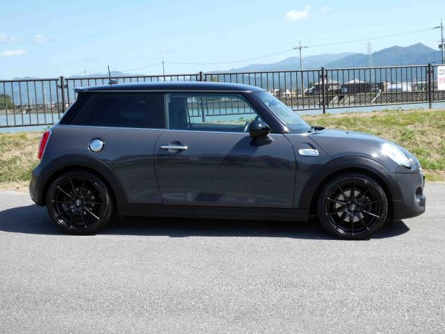 滋賀県中古車　BMW MINI クーパーS