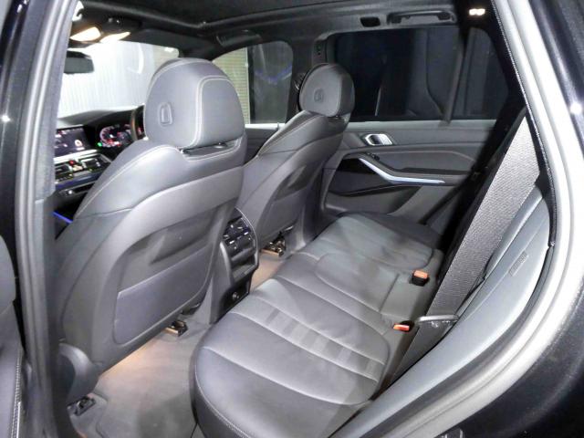 滋賀県中古車　BMW X5 xDrive35d Mスポーツ