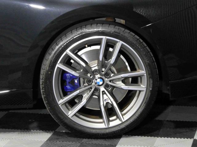 滋賀県中古車　BMW 2シリーズクーペ M240i xDrive