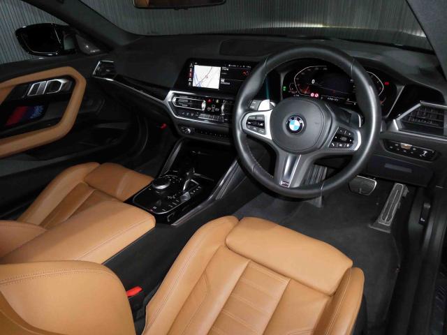 滋賀県中古車　BMW 2シリーズクーペ M240i xDrive