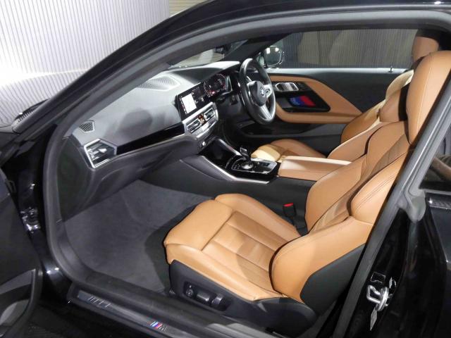 滋賀県中古車　BMW 2シリーズクーペ M240i xDrive