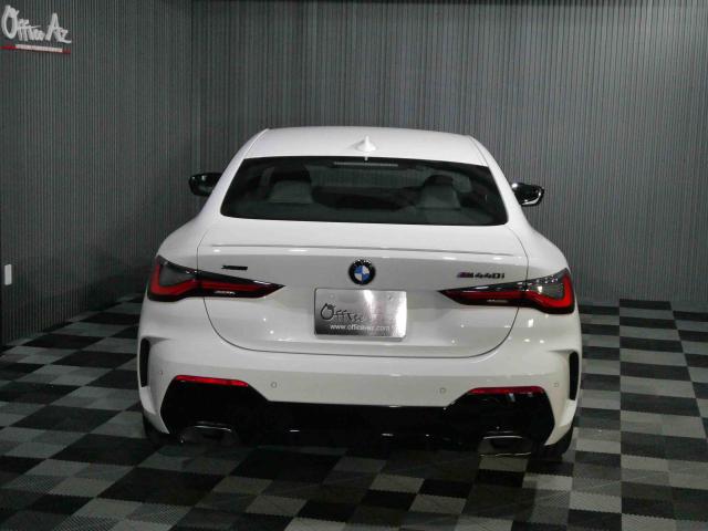 滋賀県中古車　BMW 4シリーズ M440i xDriveクーペ