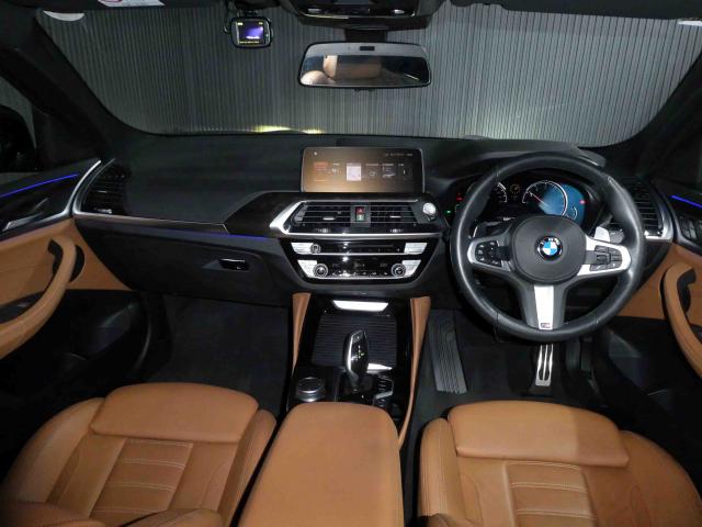 滋賀県中古車　BMW X4 xDrive30i Mスポーツ